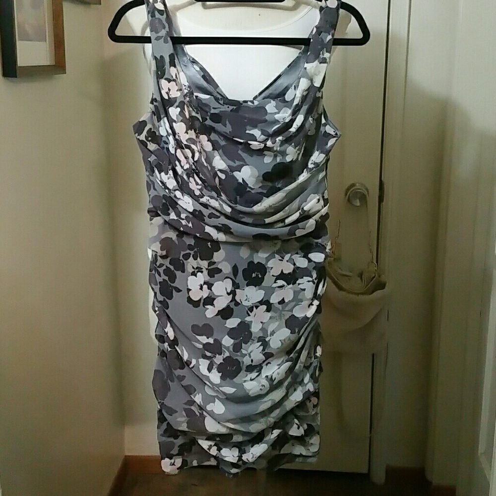 EXPRESS gray floral amazing dress - Picture 1 of 8